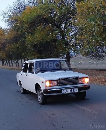 LADA (VAZ) 2107-10
