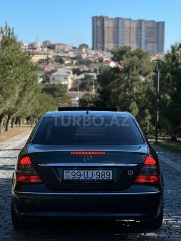 Mercedes E 200-4