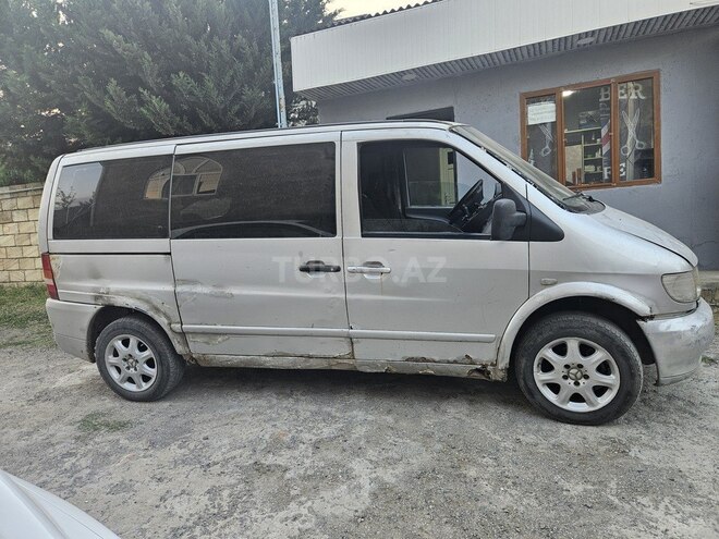 Mercedes Vito 111 CDI-4