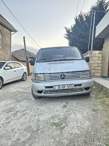Mercedes Vito 111 CDI-1