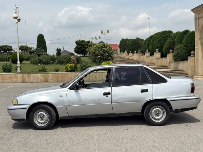 Daewoo Nexia-2