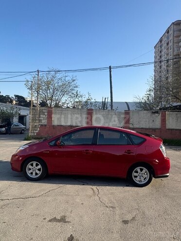 Toyota Prius-7