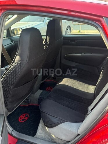 Toyota Prius-18