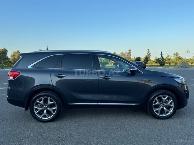 Kia Sorento-7