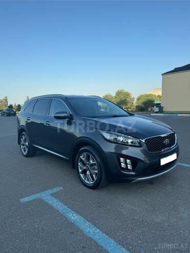 Kia Sorento-8