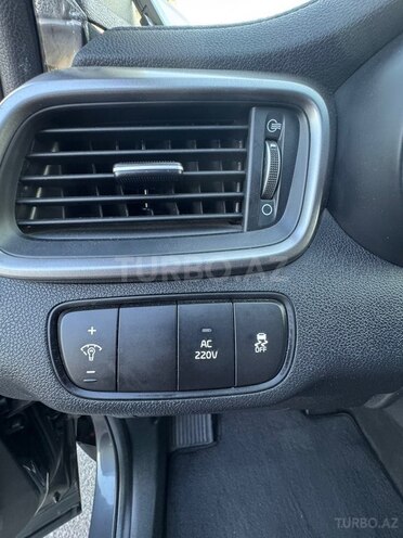Kia Sorento-18