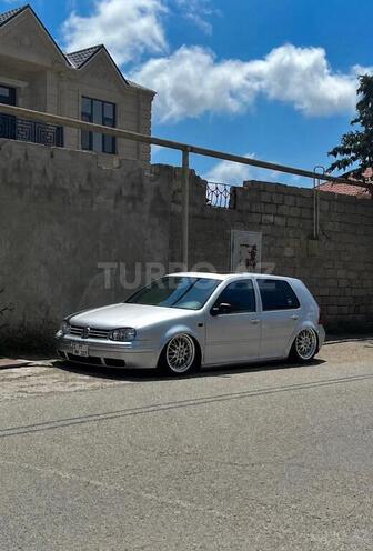 Volkswagen Golf-3