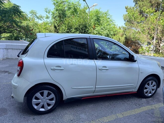 Nissan Micra-2