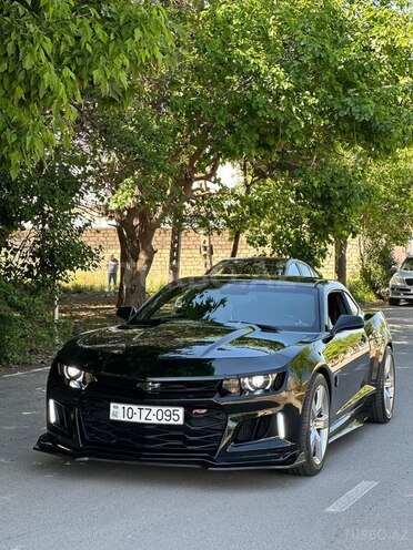 Chevrolet Camaro-8