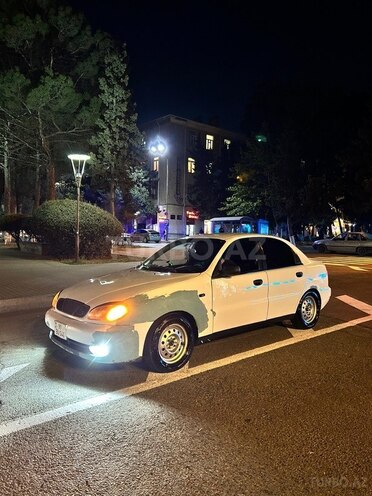 Daewoo Lanos-11