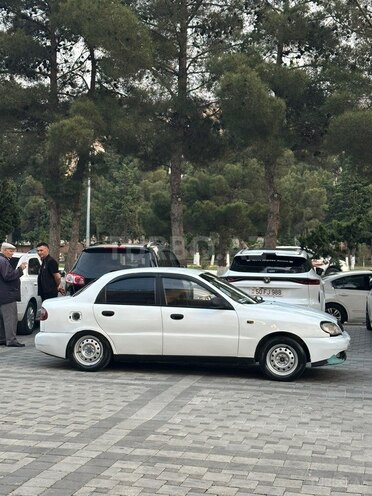 Daewoo Lanos-7