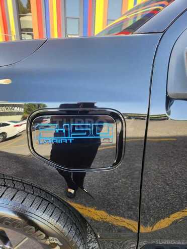 Ford F-150-14