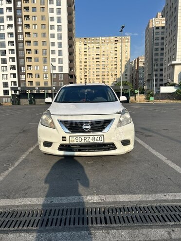 Nissan Sunny-4