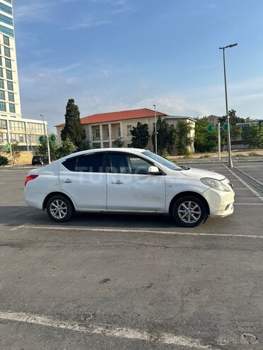 Nissan Sunny-5