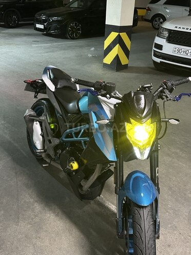 CFMOTO 150 NK-4