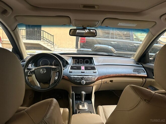 Honda Accord-5