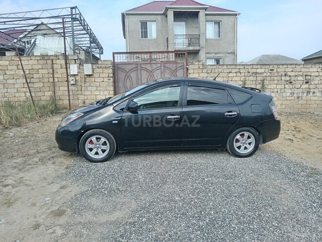Toyota Prius-3
