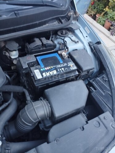 Hyundai Accent-9