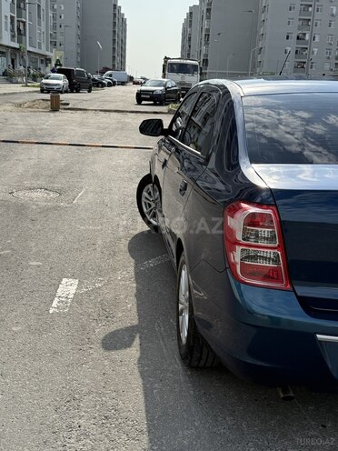 Chevrolet Cobalt-4