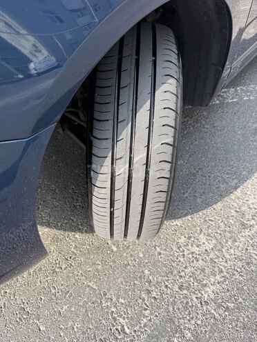 Chevrolet Cobalt-10