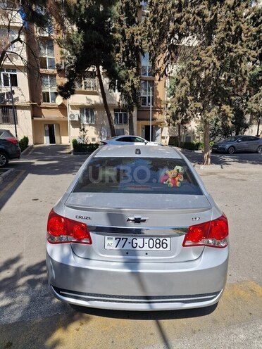 Chevrolet Cruze-4
