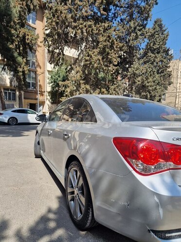 Chevrolet Cruze-5