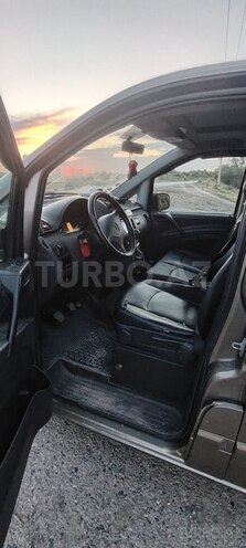 Mercedes Vito 113 CDI-11