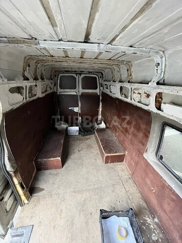 Ford Transit-7