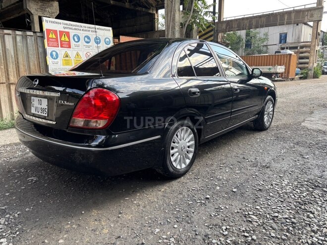 Nissan Sunny-2