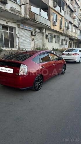 Toyota Prius-2