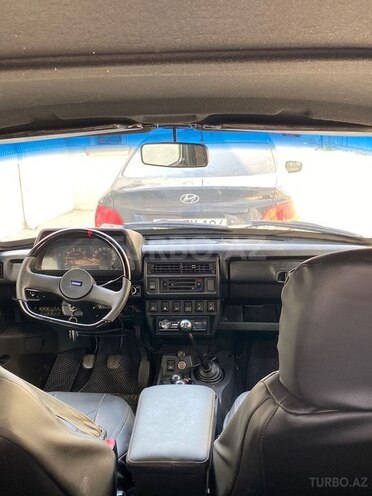 LADA (VAZ) Niva-4