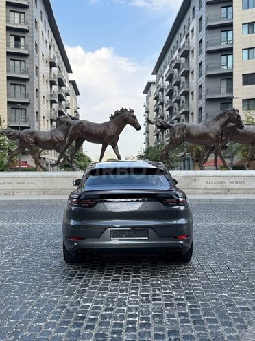 Porsche Cayenne Coupe-2