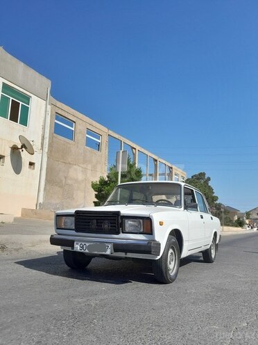 LADA (VAZ) 2107-10