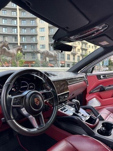 Porsche Cayenne Coupe-9