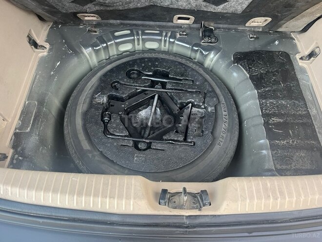 Kia Rio-7