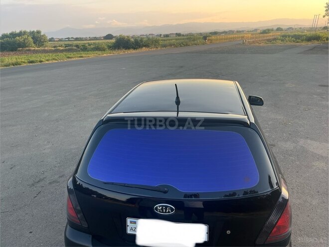 Kia Rio-4