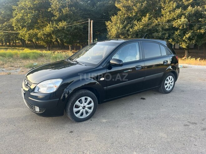 Kia Rio-2