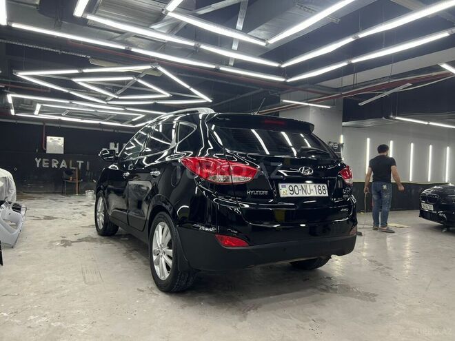 Hyundai ix35-7