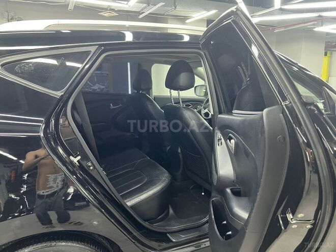 Hyundai ix35-4