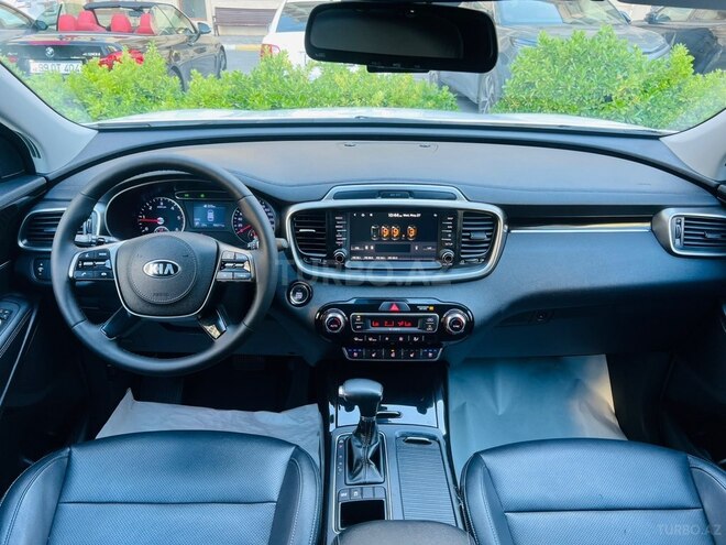 Kia Sorento-21