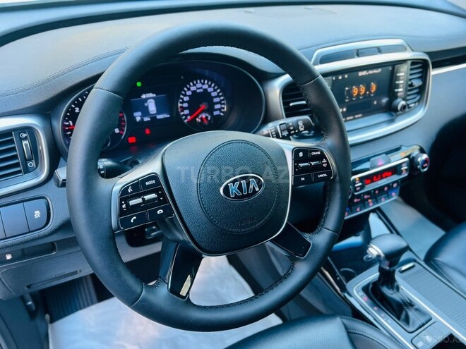 Kia Sorento-25