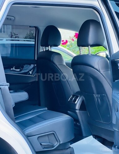 Kia Sorento-17