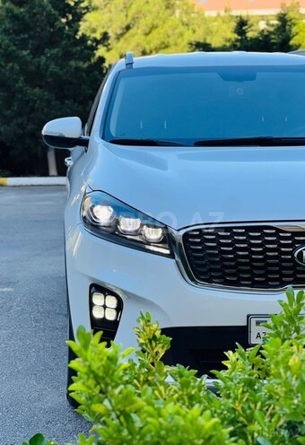 Kia Sorento-2