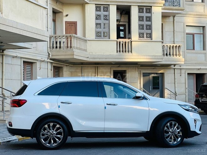 Kia Sorento-10
