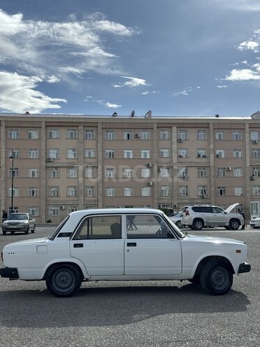 LADA (VAZ) 2107-8