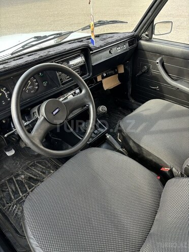 LADA (VAZ) 2107-10
