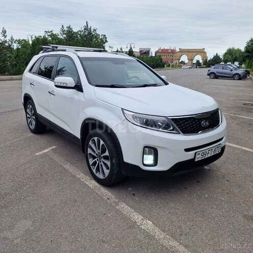 Kia Sorento-9