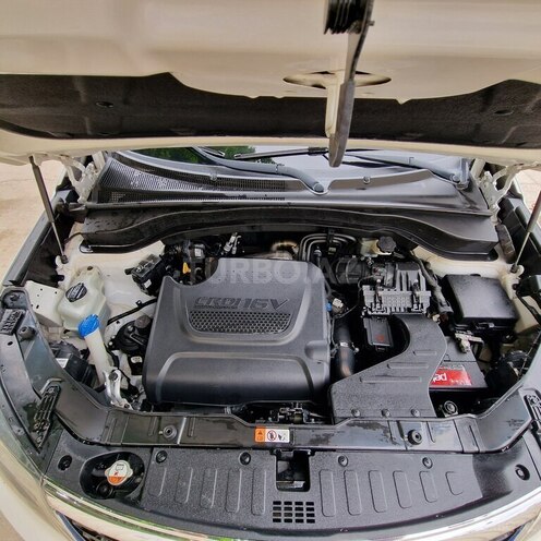 Kia Sorento-13
