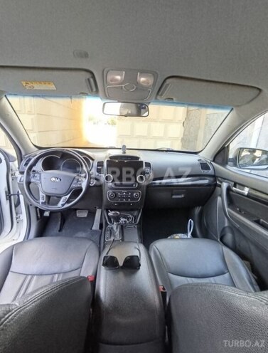 Kia Sorento-15