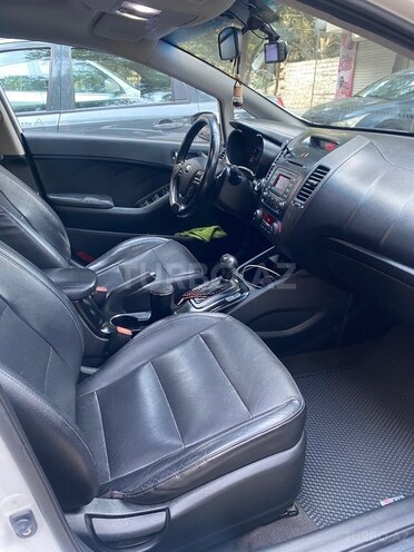 Kia Cerato-6